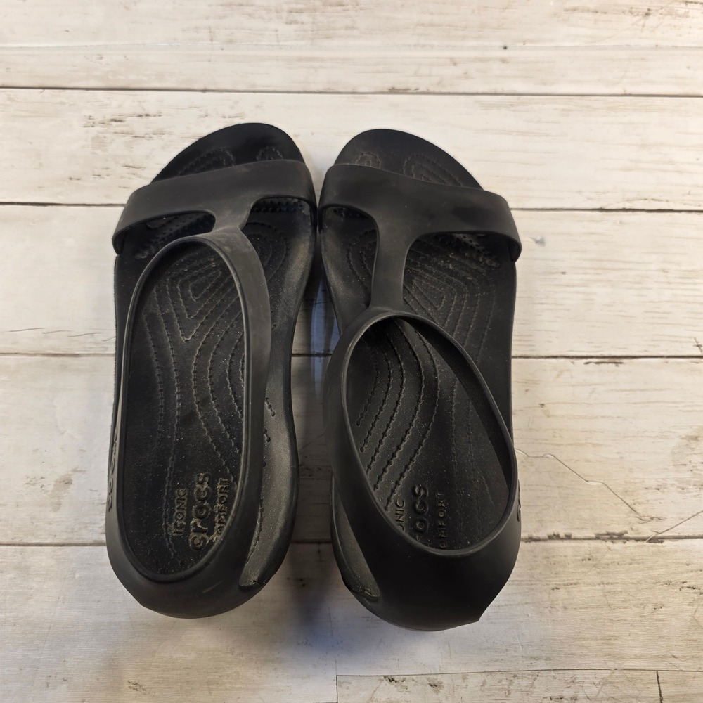 Crocs Serena Sandal Black Womens Size 8 T-Strap Flat Comfort Summer Shoes